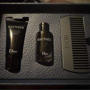 Dior Sauvage Grooming Set